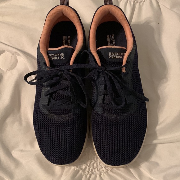 Sketchers shoes - Picture 3 of 6